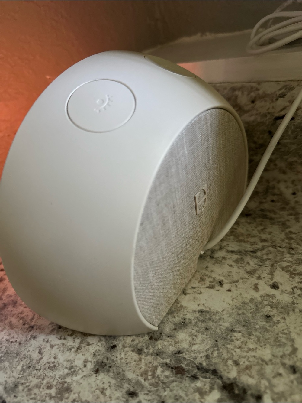 Hatch White and Light Gray Sound Machine with Night Light